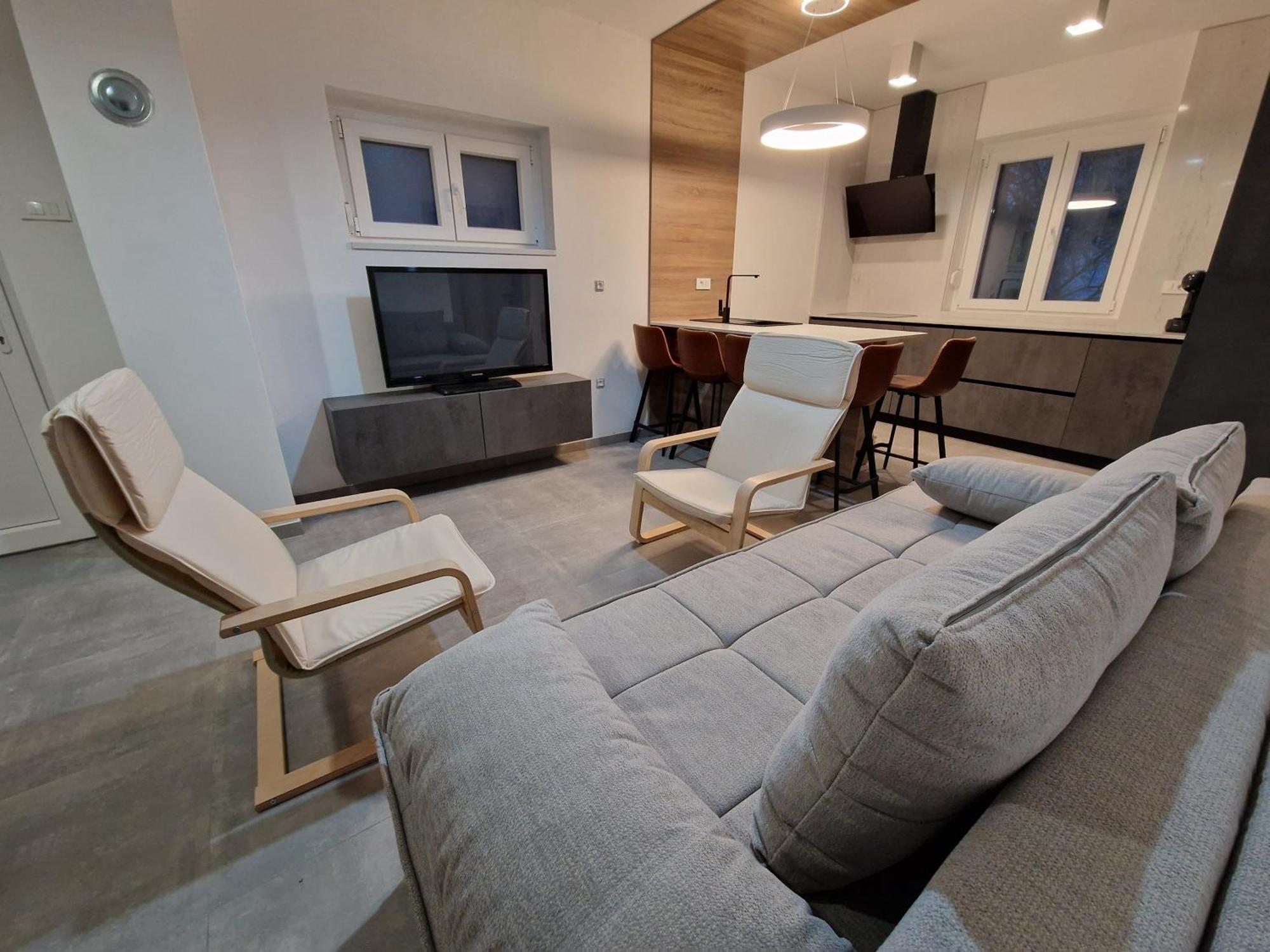 Apartment Lisarica Stari Grad Kültér fotó
